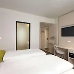 Super 8 By Wyndham Zollhafen Hotel