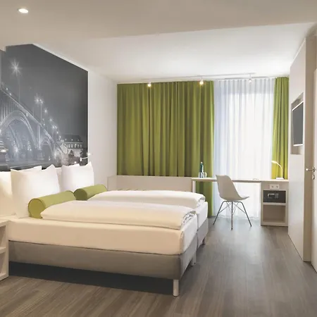 Super 8 By Wyndham Zollhafen 3* Mainz