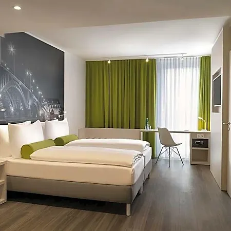 Super 8 By Wyndham Zollhafen 3* Mainz