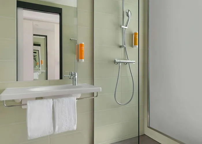 Super 8 By Wyndham Zollhafen Maguncia