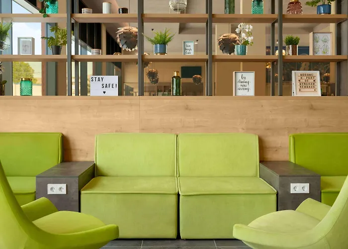 Super 8 By Wyndham Zollhafen Hotel Maguncia