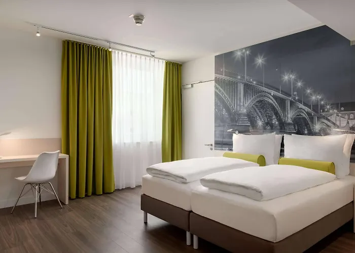 Otel Super 8 By Wyndham Zollhafen Mainz